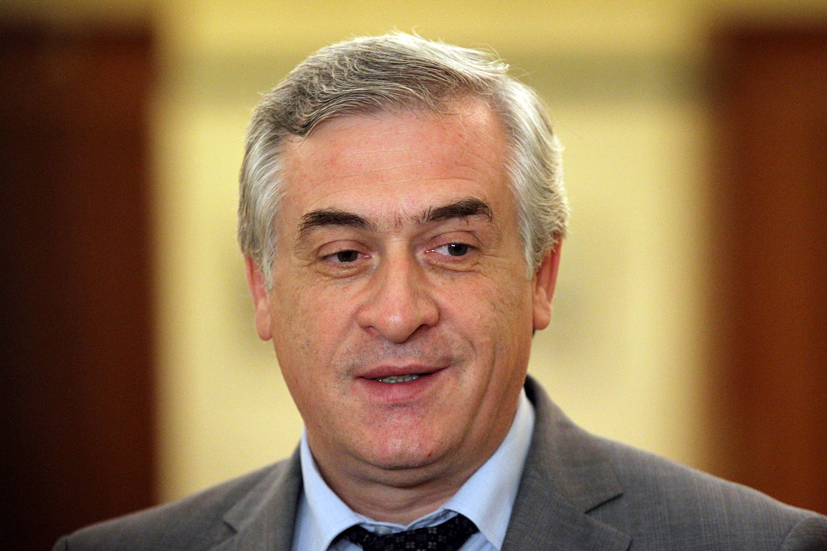 Списал, но не много: «Диссернет» проверил диссертацию Якова Силина на плагиат