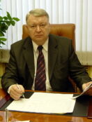 Земляков Юрий Дмитриевич